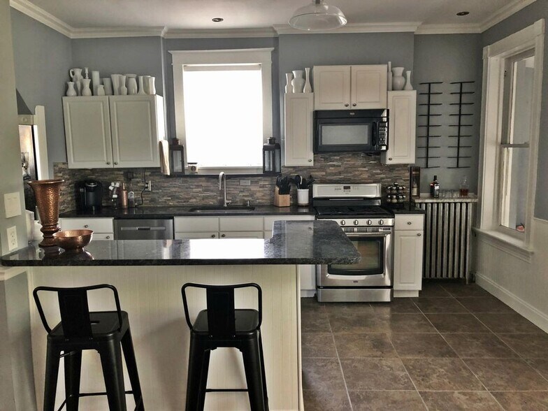 Building Photo - 1034 Blendon Pl