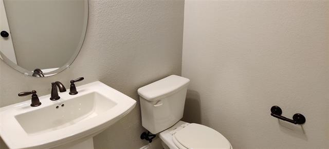 Building Photo - 1574 Trowbridge Cir