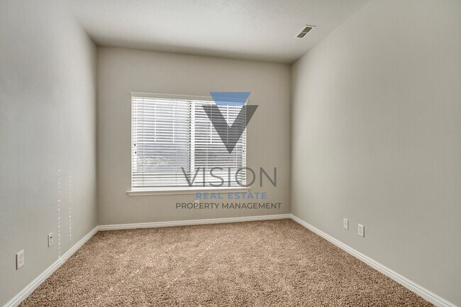 Building Photo - 1077 Canyon Meadow Dr