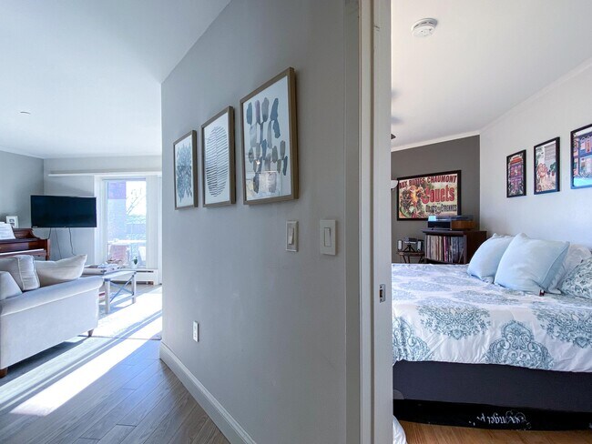 Building Photo - 601 N Segoe Rd