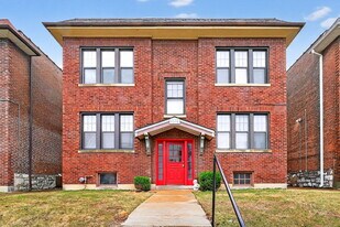 Building Photo - 4170 McRee Ave