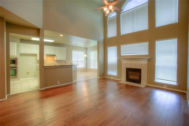 Building Photo - 11161 Balcones Dr