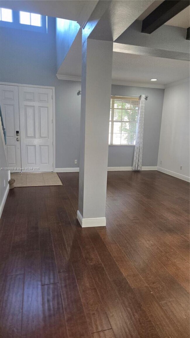 Building Photo - 30544 Latourette Dr