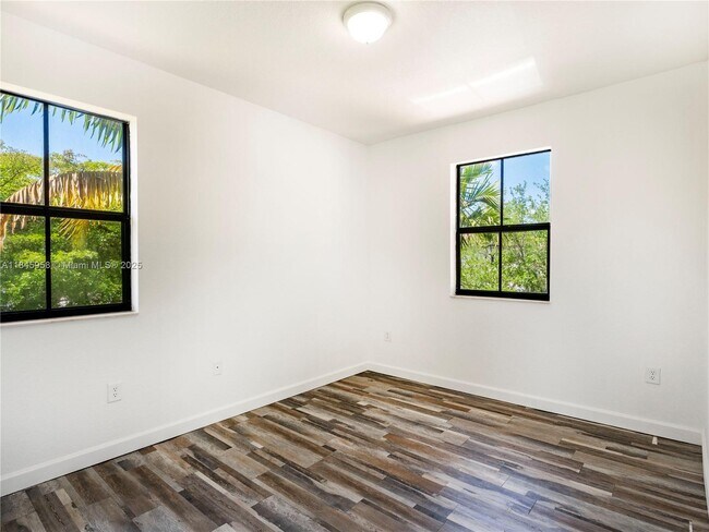 Building Photo - 11382 SW 236th St