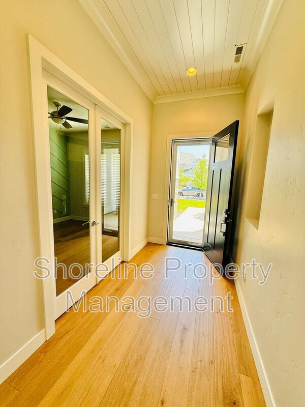 Building Photo - 4014 W Farm View Dr