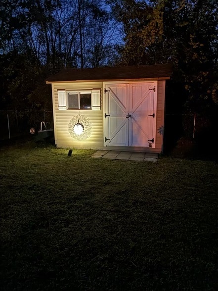 Building Photo - 808 Water View Terrace