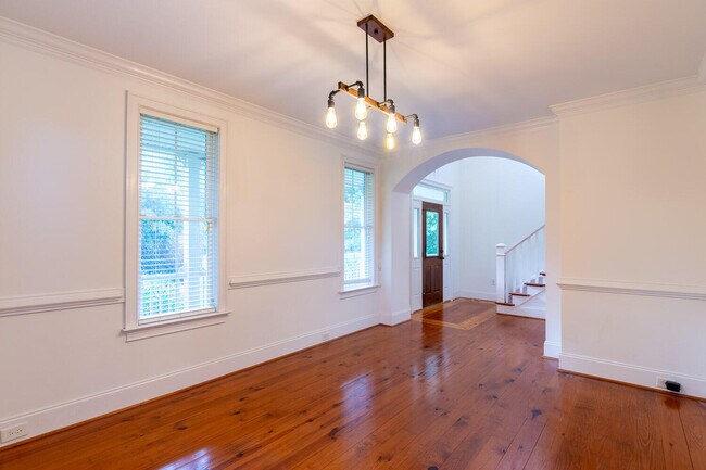 Building Photo - 202 Lagoon Dr