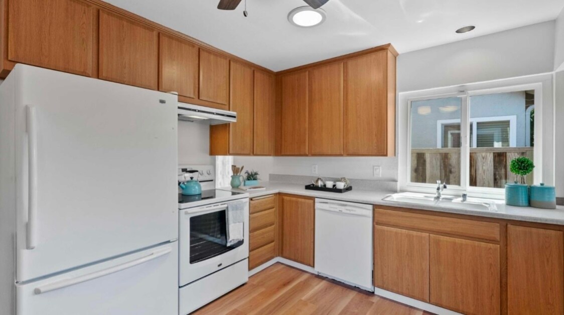 Building Photo - 4419 Jonquil Dr