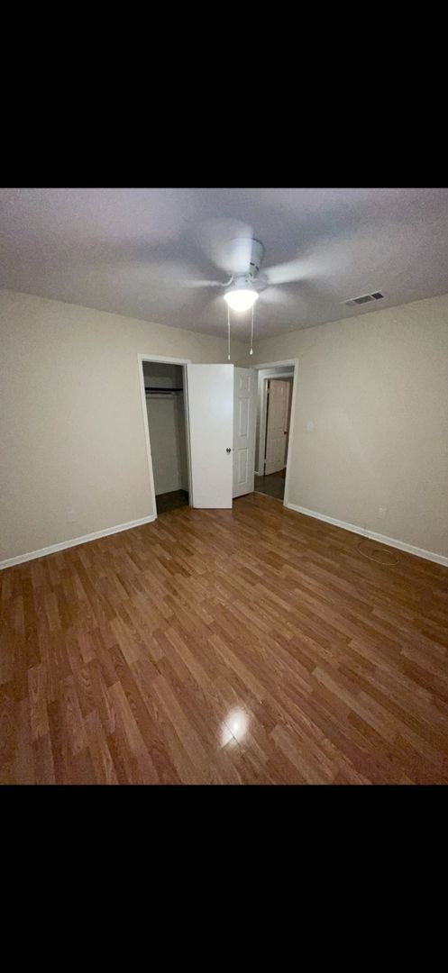 Building Photo - Charming 3BR House in Columbus