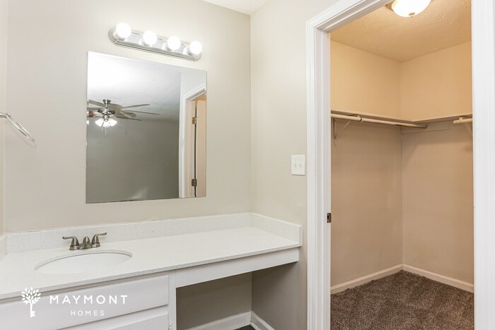 Building Photo - 1483 Flat Rock Rd