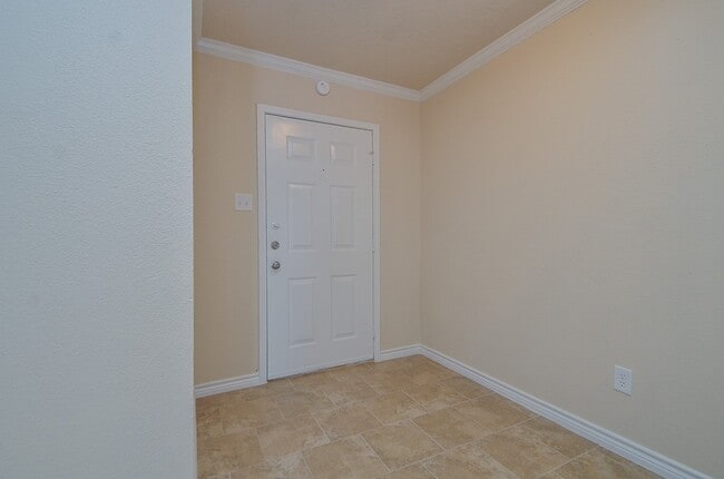 Building Photo - 15327 Falmouth Ave