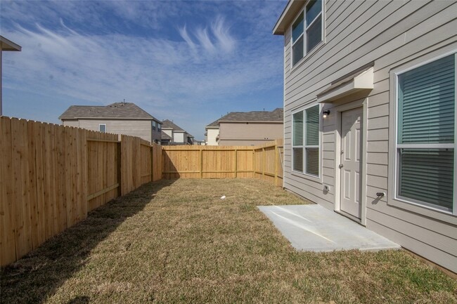 Building Photo - 5335 Gouldburn River Dr