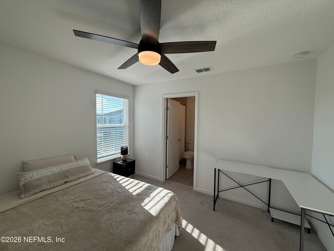 Building Photo - 72 Bramble Ct