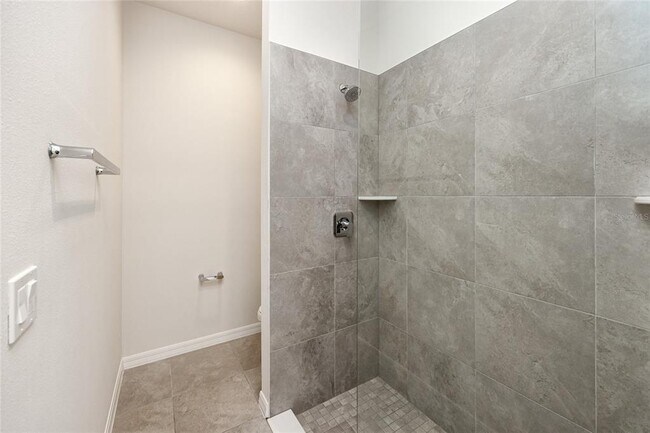 Building Photo - 1510 Figleaf Ln