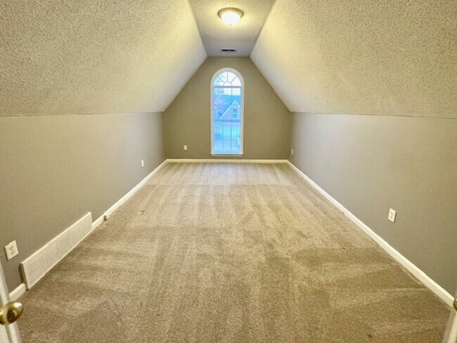 Building Photo - WeepingCherryLn9073