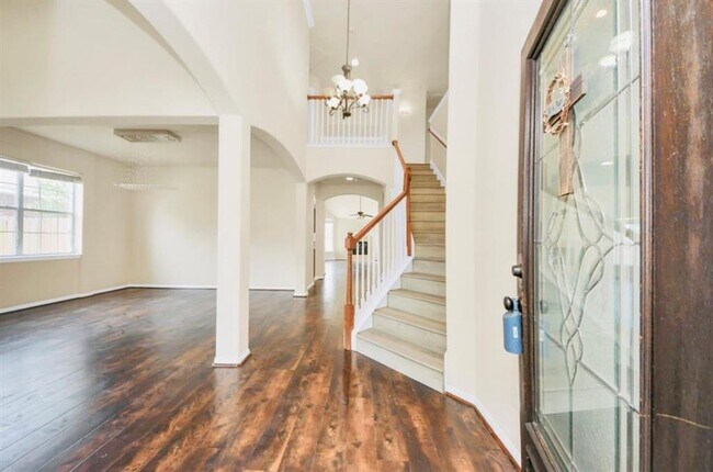 Building Photo - 6902 Sterling Meadow Dr