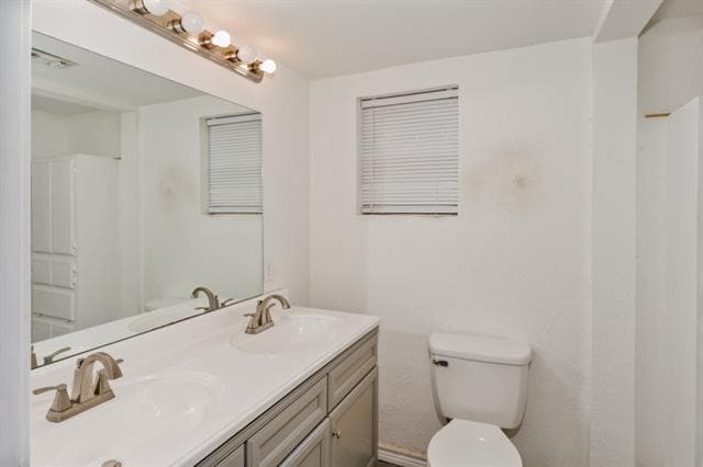 Building Photo - 151 Pr 1307