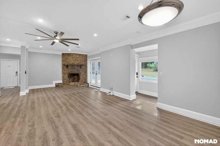 Building Photo - 4309 Mink Livsey Rd