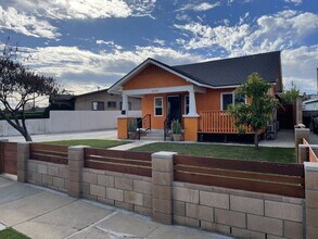 Building Photo - Wonderful Newly Remodeled 2 Bedroom House in Prime Alhambra Location