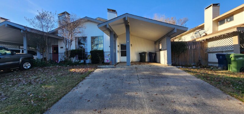 Building Photo - 705 Intrepid Dr