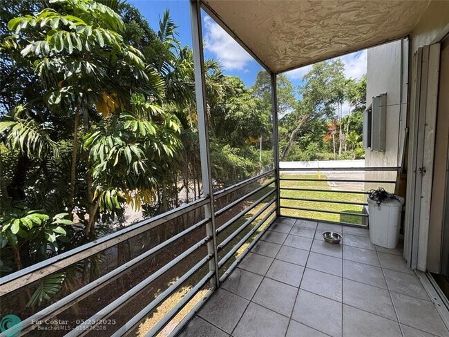 Building Photo - 4100 N 58th Ave