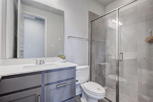 Building Photo - 830 Knoxbridge Rd