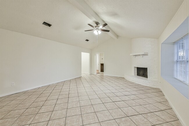 Building Photo - 5518 Ashgate Dr