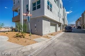 Building Photo - 2484 Indigo Mountain St