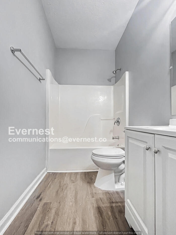 Building Photo - 608 Addison Way