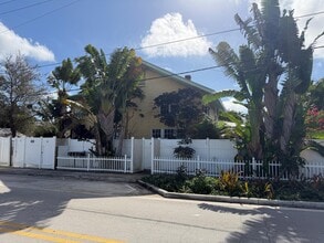 Building Photo - 201 S Swinton Ave