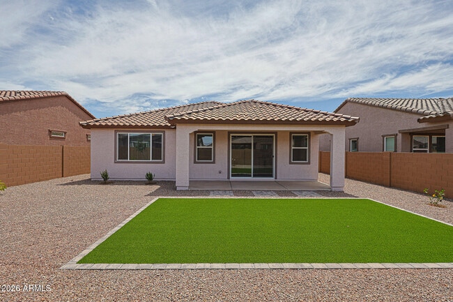 Building Photo - 7832 W Hide Trl