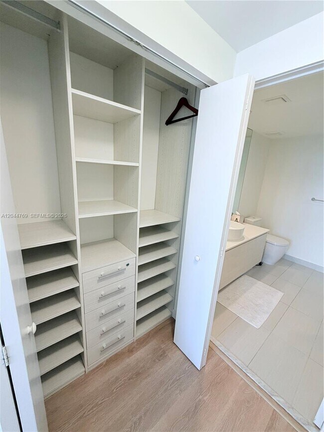 Building Photo - 4250 Biscayne Blvd