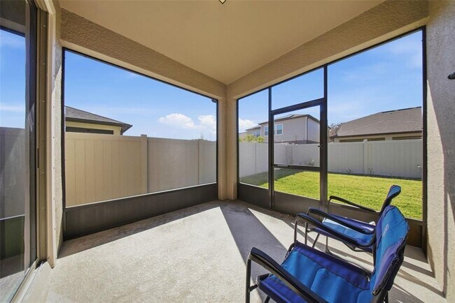 Building Photo - 18930 Willowmore Cedar Dr