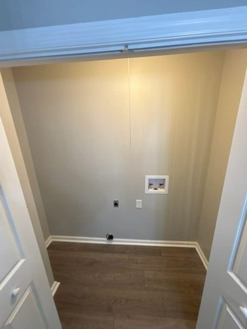 Building Photo - 968 Will Scarlet Way