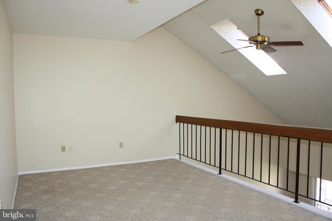 Building Photo - 1810 Society Pl