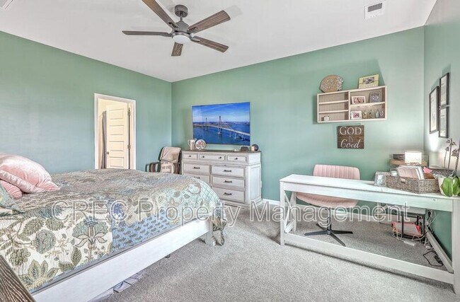 Building Photo - 302 Fox Gap Rd