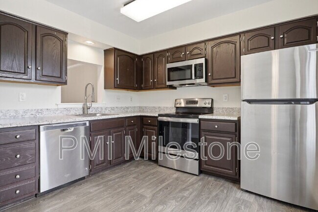 Building Photo - 6581 Ewald Ct