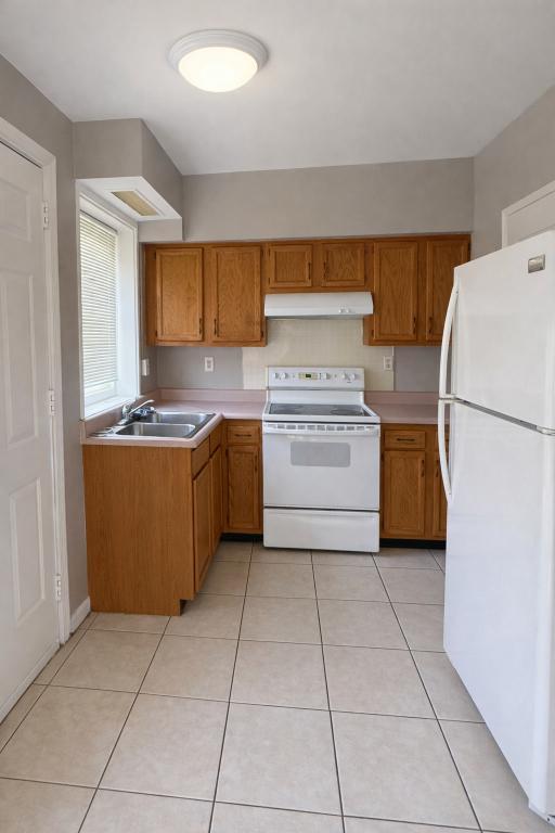 Building Photo - 1850 McCloskey Ave