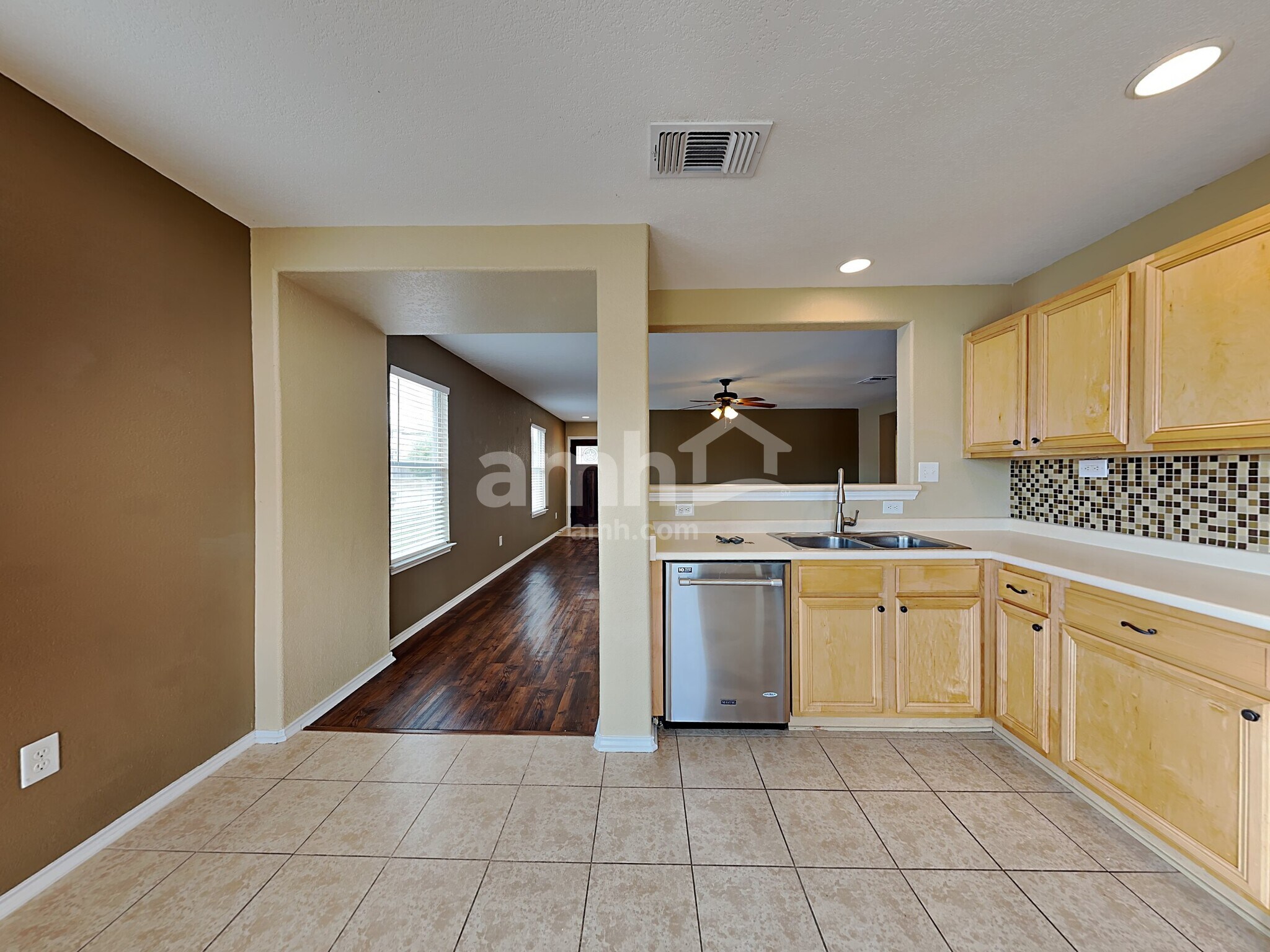 Building Photo - 6112 Fred Couples