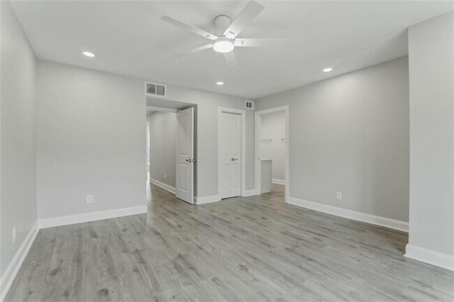 Building Photo - 49 Ivy Gates NE