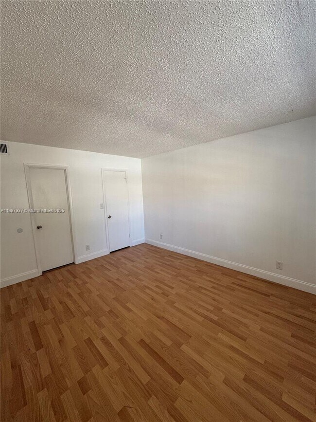 Building Photo - 7025 W Sunrise Blvd