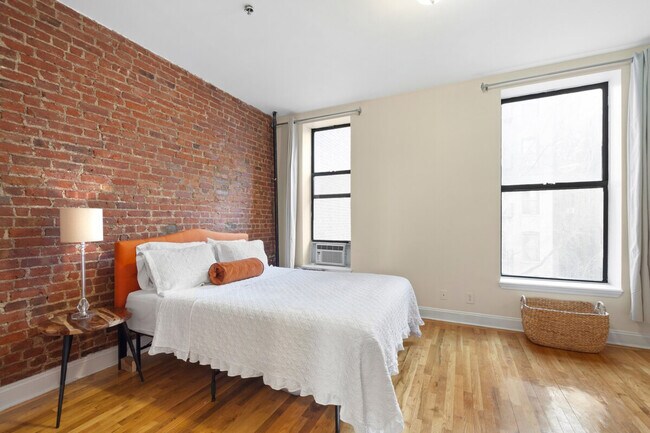Building Photo - 112 W 136th St