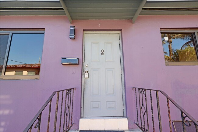 Building Photo - 98 NE 71st St