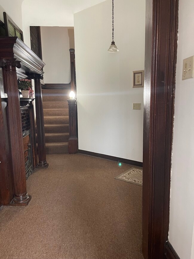 Building Photo - 5120 Friendship Ave