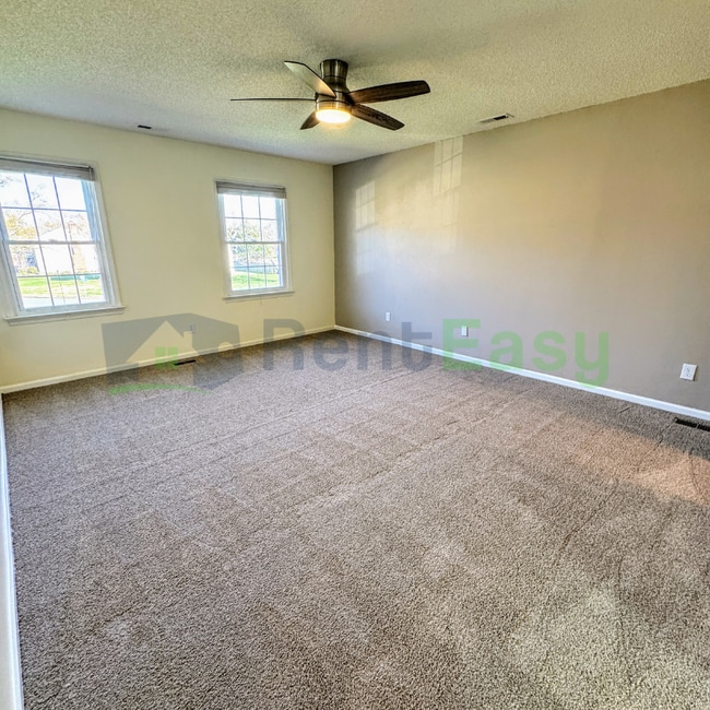 Building Photo - 1001 Fox Rdg Ct