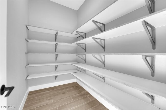 Building Photo - 10648 Stone Ledge Ave