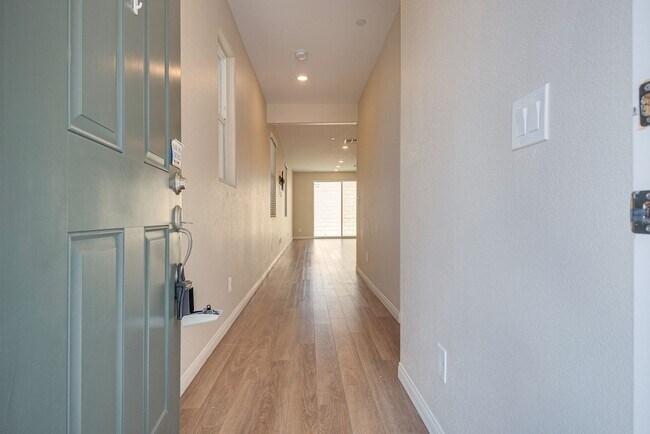 Building Photo - 6953 Antequera ST