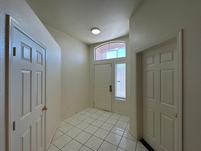 Building Photo - APACHE TRAILS