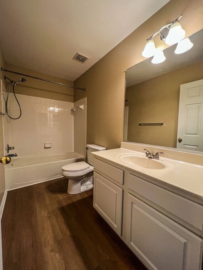 Building Photo - 8646 Willow Leaf Ln