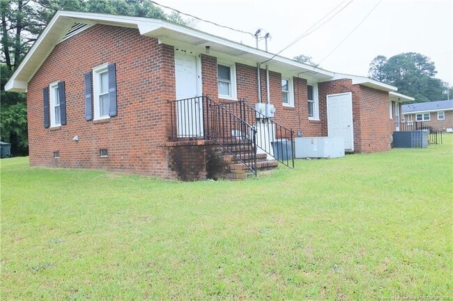 Building Photo - 615 Johnson St